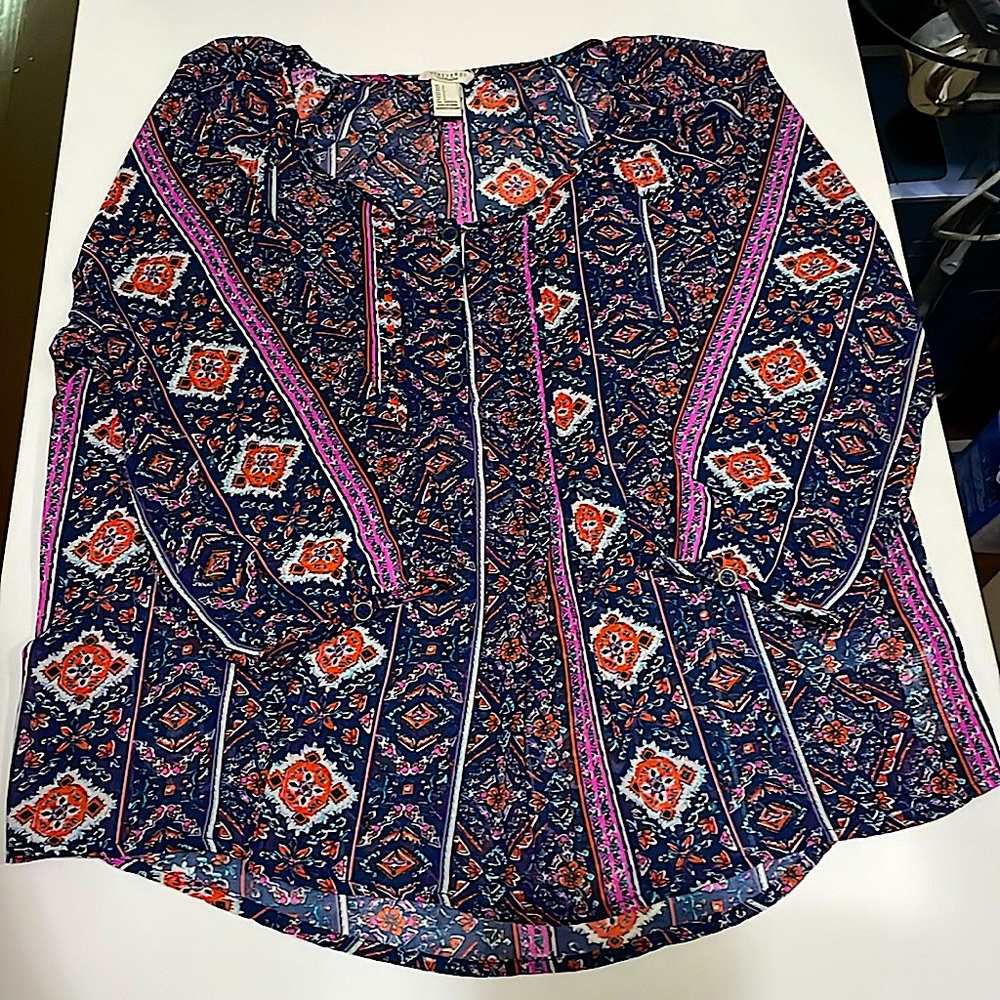 Forever 21 Long sleeve top